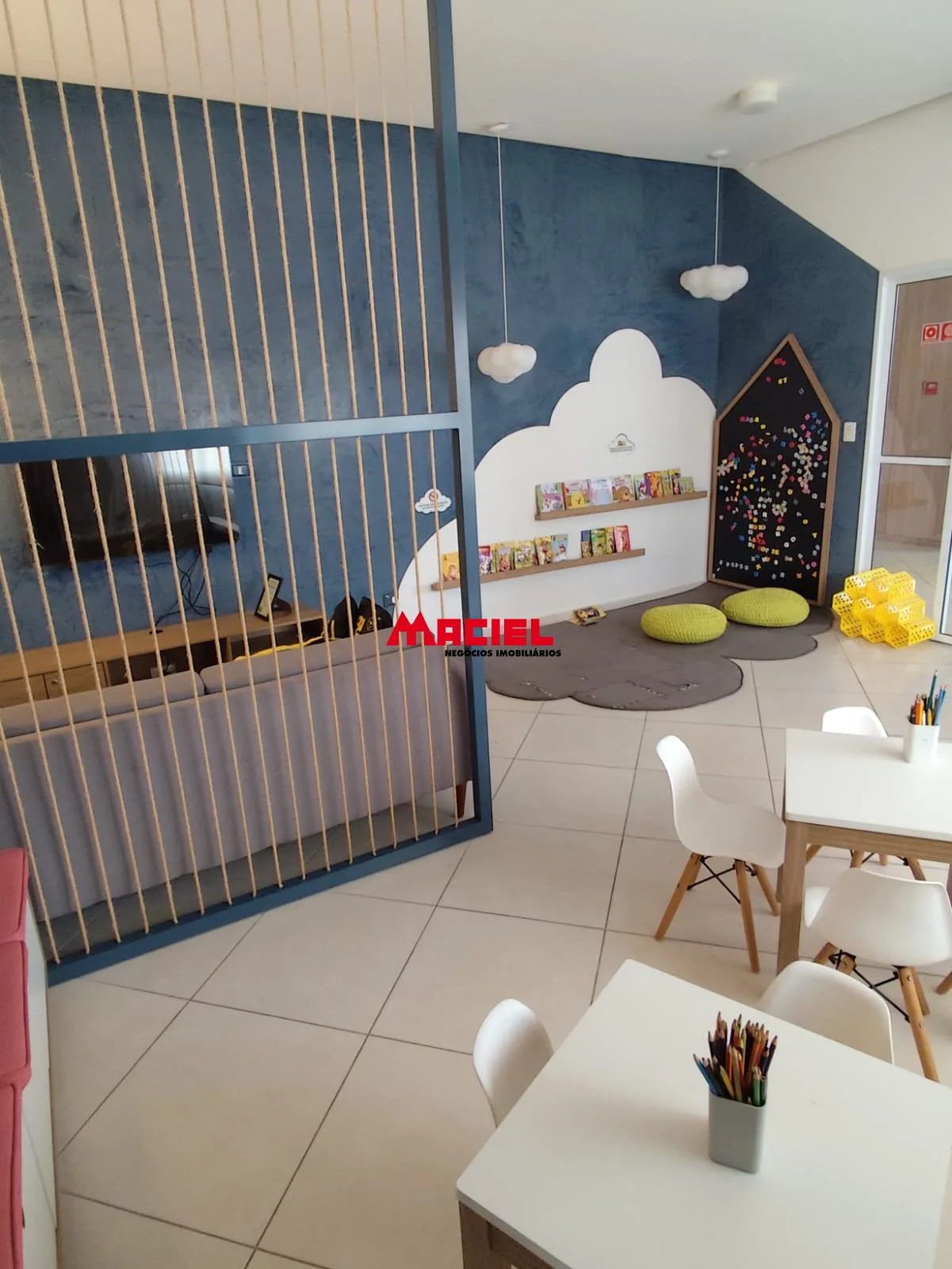 Alugar Apartamento / Padr&atilde;o em S&atilde;o Jos&eacute; dos Campos R$ 2.200,00 - Foto 15