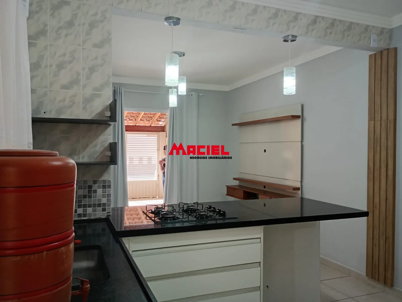 Alugar Casa / Padr&atilde;o em S&atilde;o Jos&eacute; dos Campos R$ 2.800,00 - Foto 5