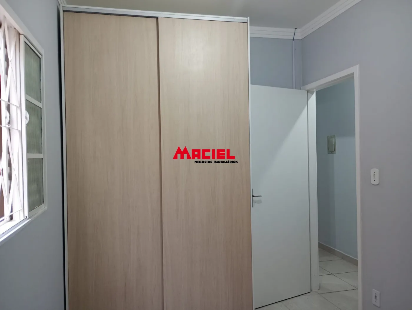 Alugar Casa / Padr&atilde;o em S&atilde;o Jos&eacute; dos Campos R$ 2.800,00 - Foto 10