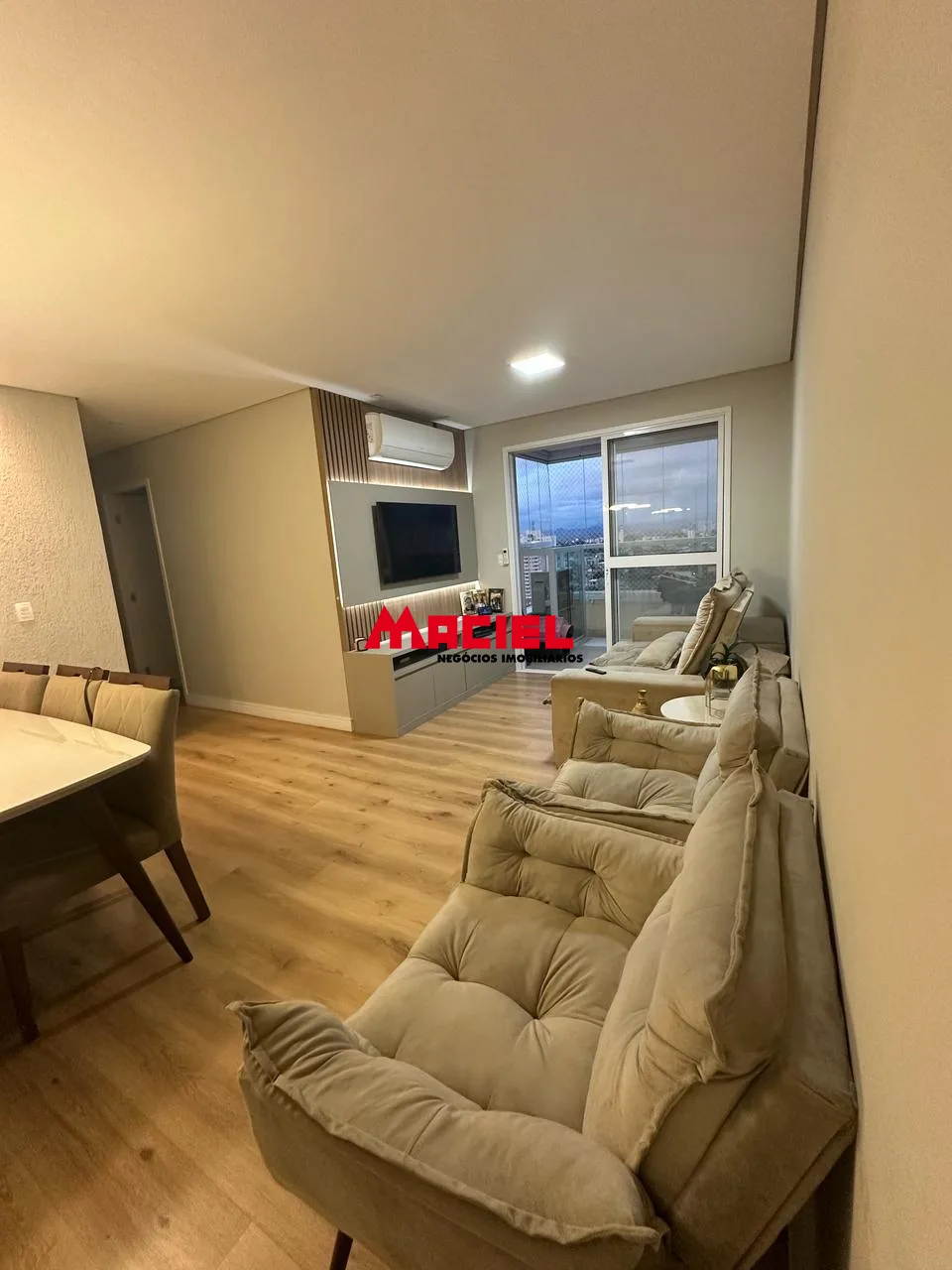 Comprar Apartamento / Padr&atilde;o em S&atilde;o Jos&eacute; dos Campos R$ 950.000,00 - Foto 2