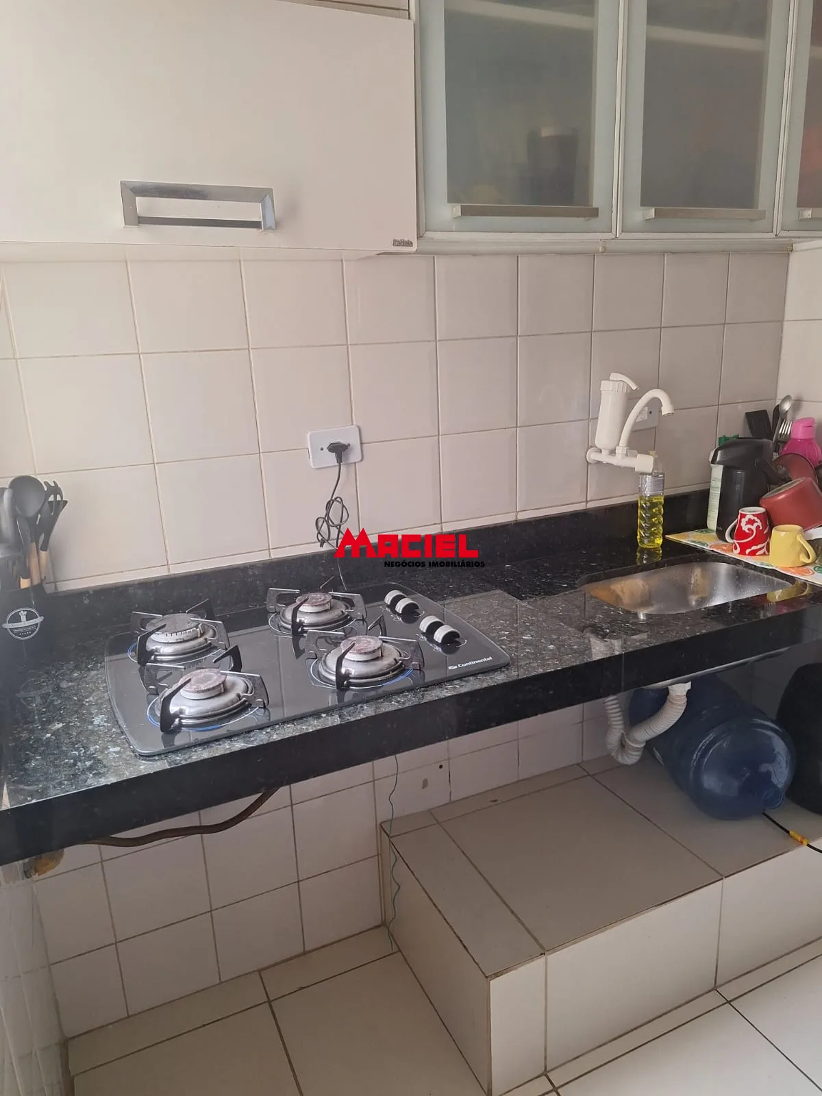 Alugar Apartamento / Padr&atilde;o em S&atilde;o Jos&eacute; dos Campos R$ 1.450,00 - Foto 8