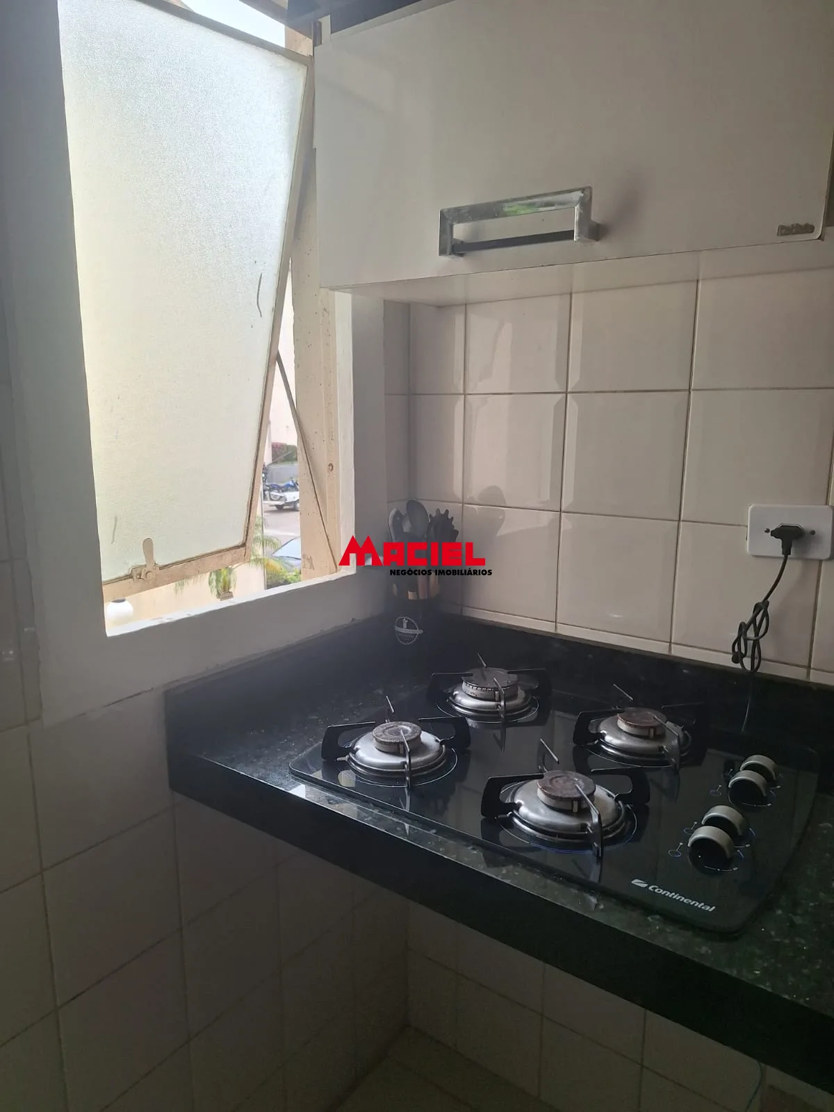 Alugar Apartamento / Padr&atilde;o em S&atilde;o Jos&eacute; dos Campos R$ 1.450,00 - Foto 9