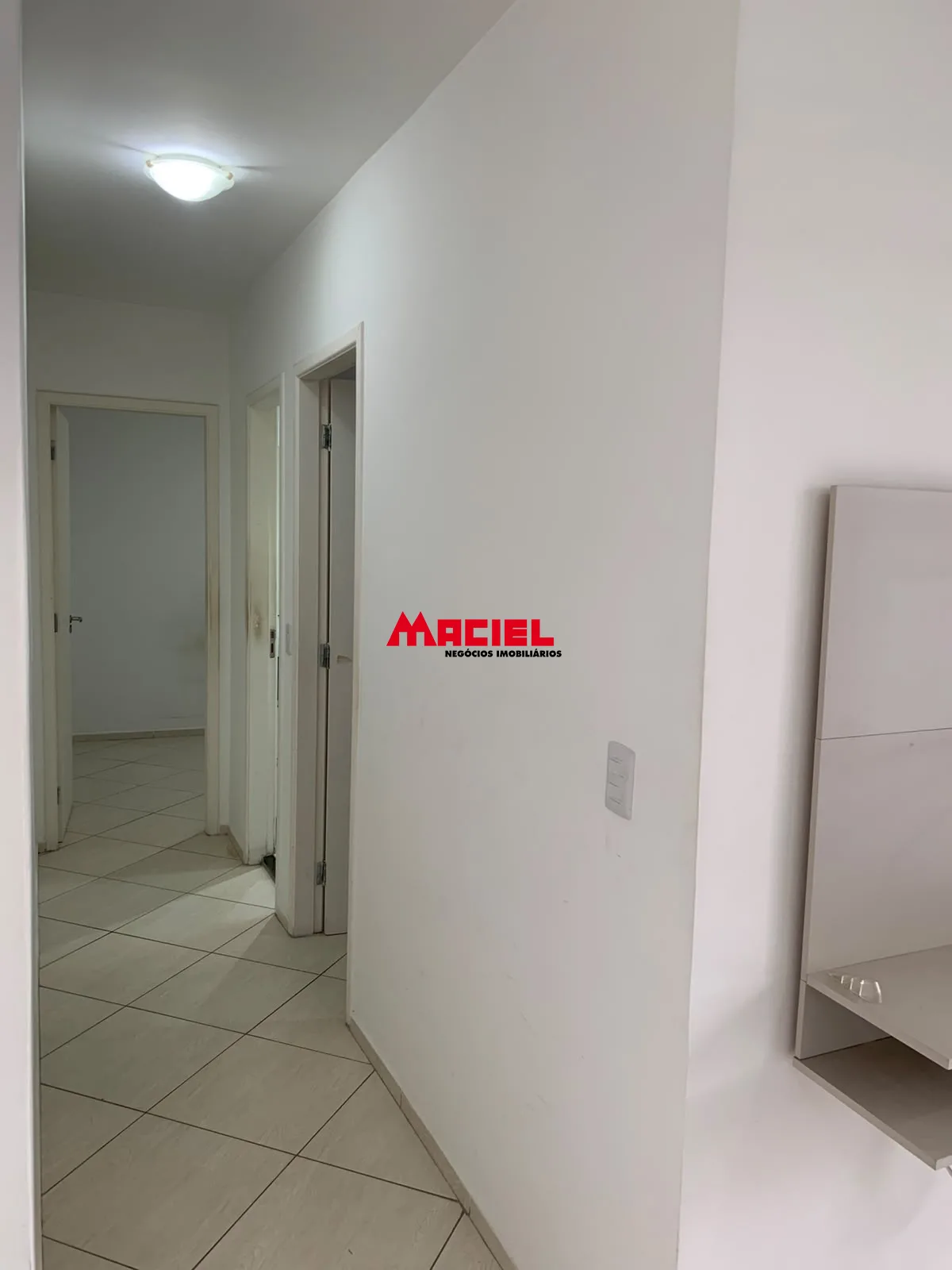 Alugar Apartamento / Padr&atilde;o em S&atilde;o Jos&eacute; dos Campos R$ 1.500,00 - Foto 8