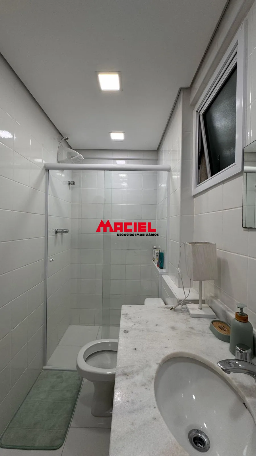 Alugar Apartamento / Padr&atilde;o em S&atilde;o Jos&eacute; dos Campos R$ 7.000,00 - Foto 3