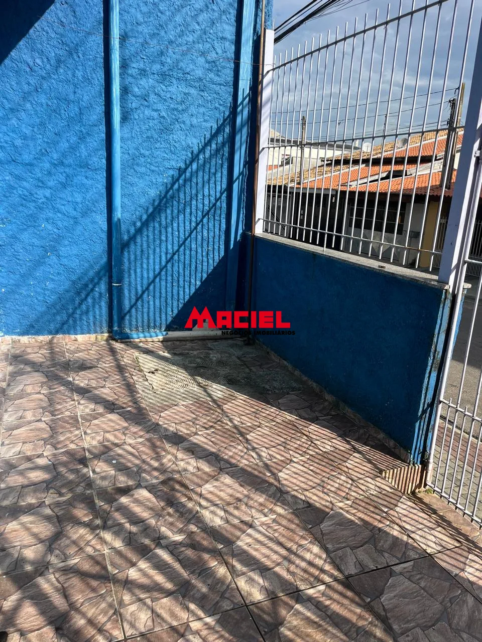 Alugar Comercial / Ponto Comercial em S&atilde;o Jos&eacute; dos Campos R$ 2.170,00 - Foto 5