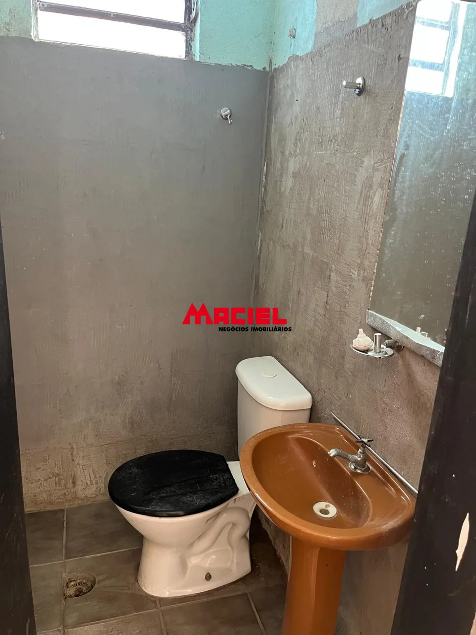 Alugar Comercial / Ponto Comercial em S&atilde;o Jos&eacute; dos Campos R$ 2.170,00 - Foto 7