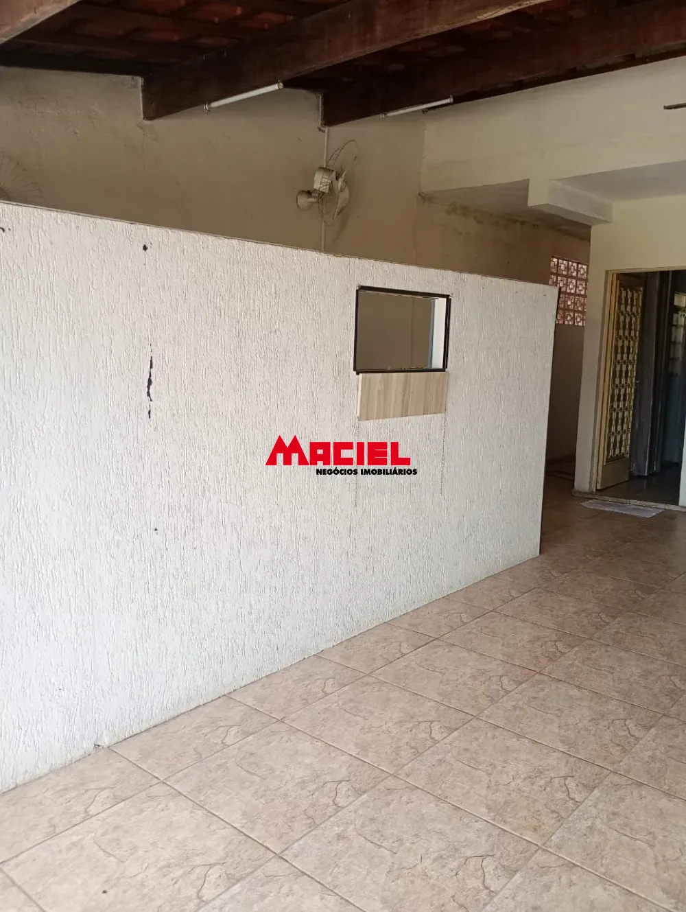 Alugar Casa / Padr&atilde;o em S&atilde;o Jos&eacute; dos Campos R$ 1.800,00 - Foto 5