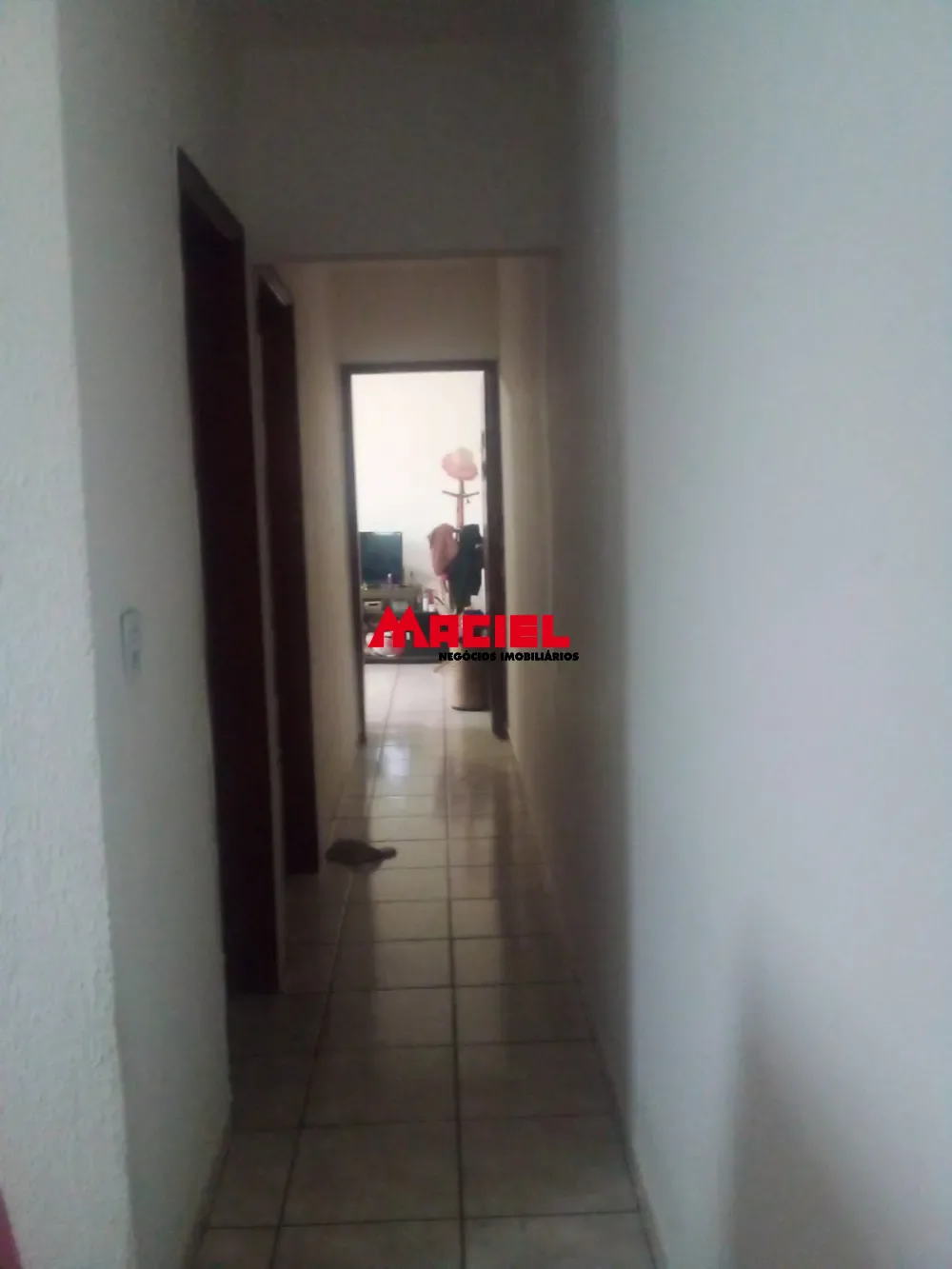 Alugar Casa / Padr&atilde;o em S&atilde;o Jos&eacute; dos Campos R$ 1.800,00 - Foto 13