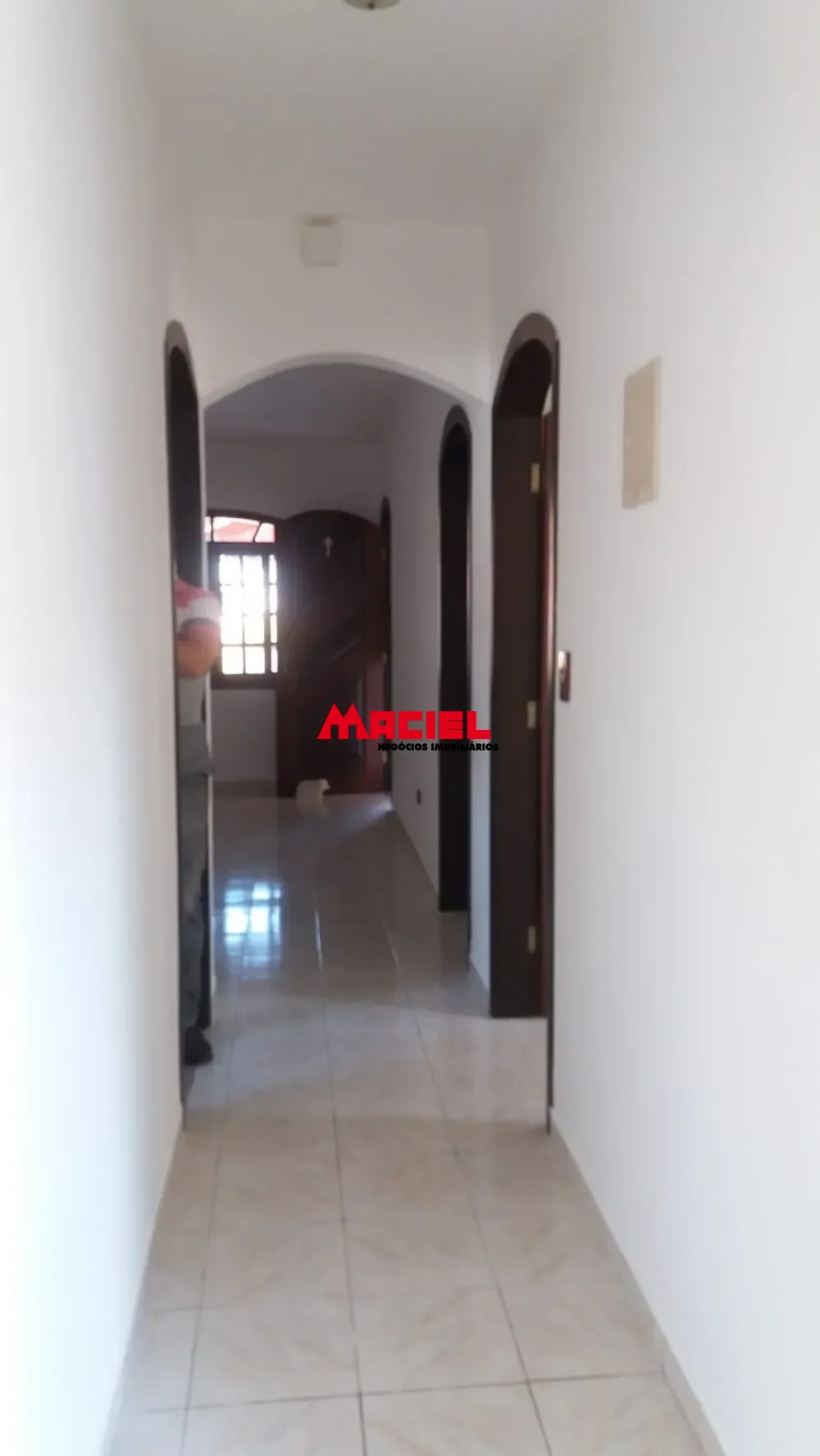 Alugar Casa / Padr&atilde;o em S&atilde;o Jos&eacute; dos Campos R$ 2.600,00 - Foto 2