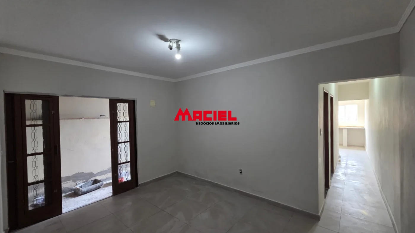 Comprar Casa / Padr&atilde;o em S&atilde;o Jos&eacute; dos Campos R$ 350.000,00 - Foto 1