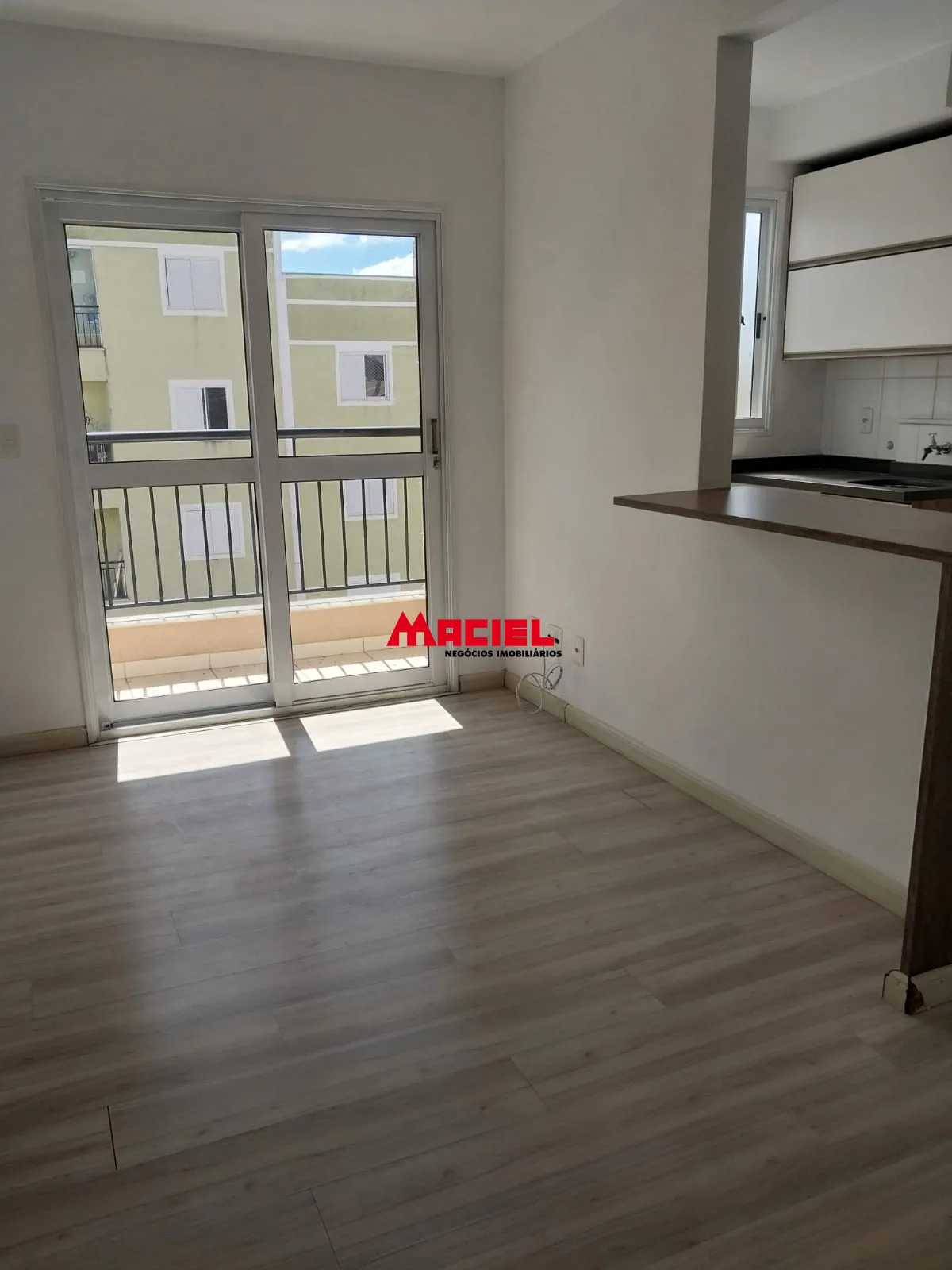 Alugar Apartamento / Padr&atilde;o em S&atilde;o Jos&eacute; dos Campos R$ 1.300,00 - Foto 22