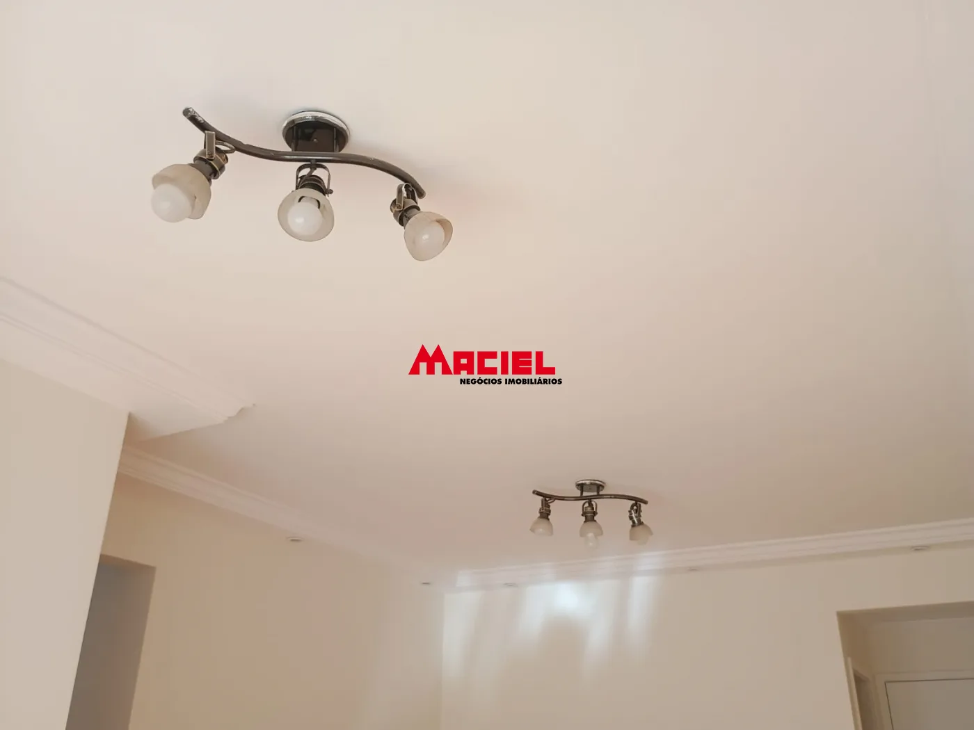 Comprar Apartamento / Padr&atilde;o em S&atilde;o Jos&eacute; dos Campos R$ 530.000,00 - Foto 2