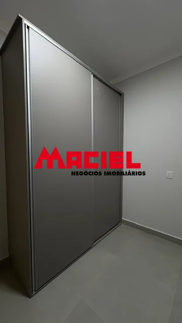 Comprar Casa / Padr&atilde;o em S&atilde;o Jos&eacute; dos Campos R$ 950.000,00 - Foto 14