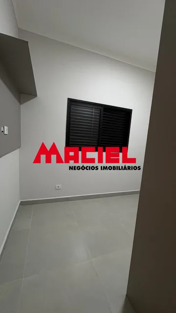 Comprar Casa / Padr&atilde;o em S&atilde;o Jos&eacute; dos Campos R$ 950.000,00 - Foto 17