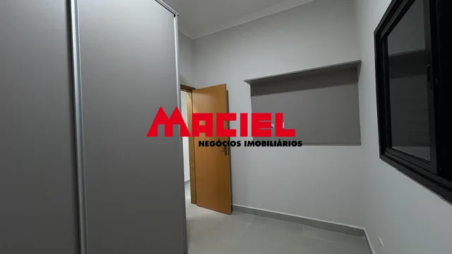 Comprar Casa / Padr&atilde;o em S&atilde;o Jos&eacute; dos Campos R$ 950.000,00 - Foto 19