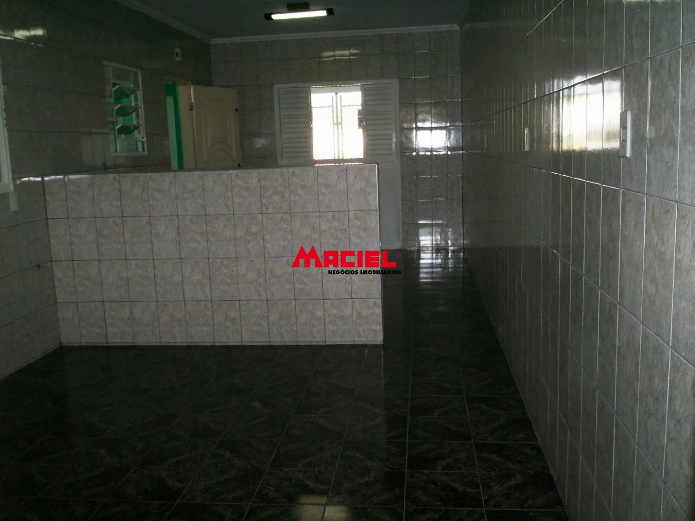 Alugar Casa / Sobrado em S&atilde;o Jos&eacute; dos Campos R$ 2.000,00 - Foto 18