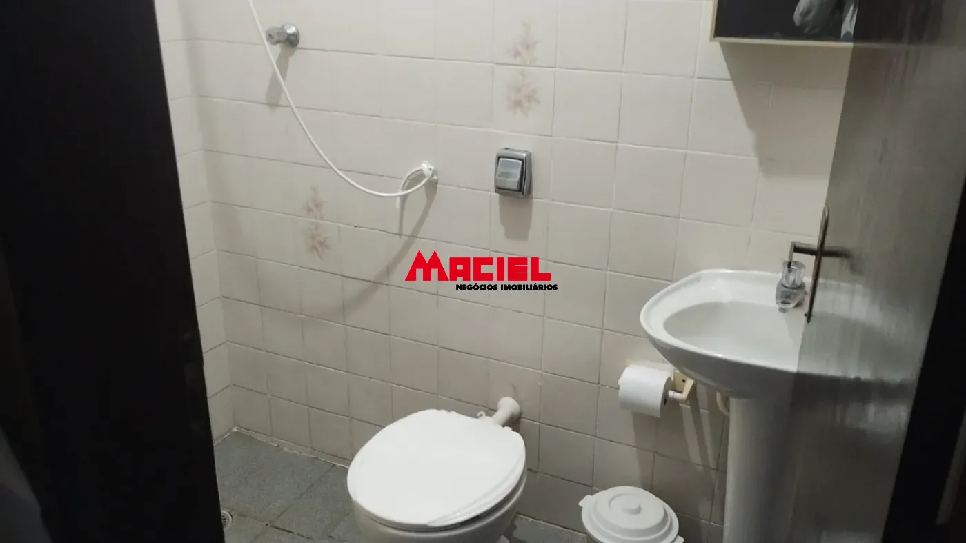 Comprar Casa / Padr&atilde;o em S&atilde;o Jos&eacute; dos Campos R$ 1.000.000,00 - Foto 9