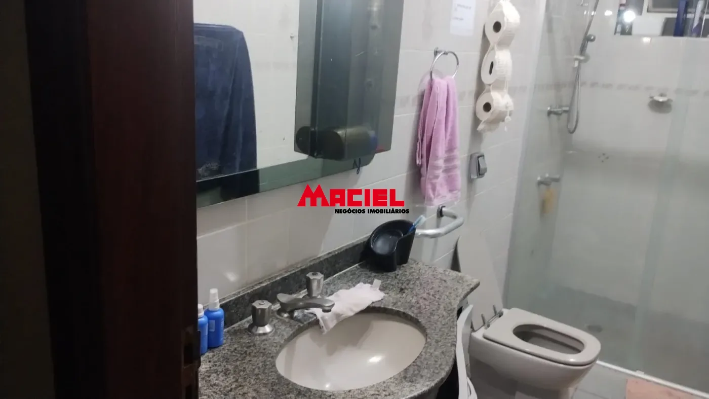 Comprar Casa / Padr&atilde;o em S&atilde;o Jos&eacute; dos Campos R$ 1.000.000,00 - Foto 17