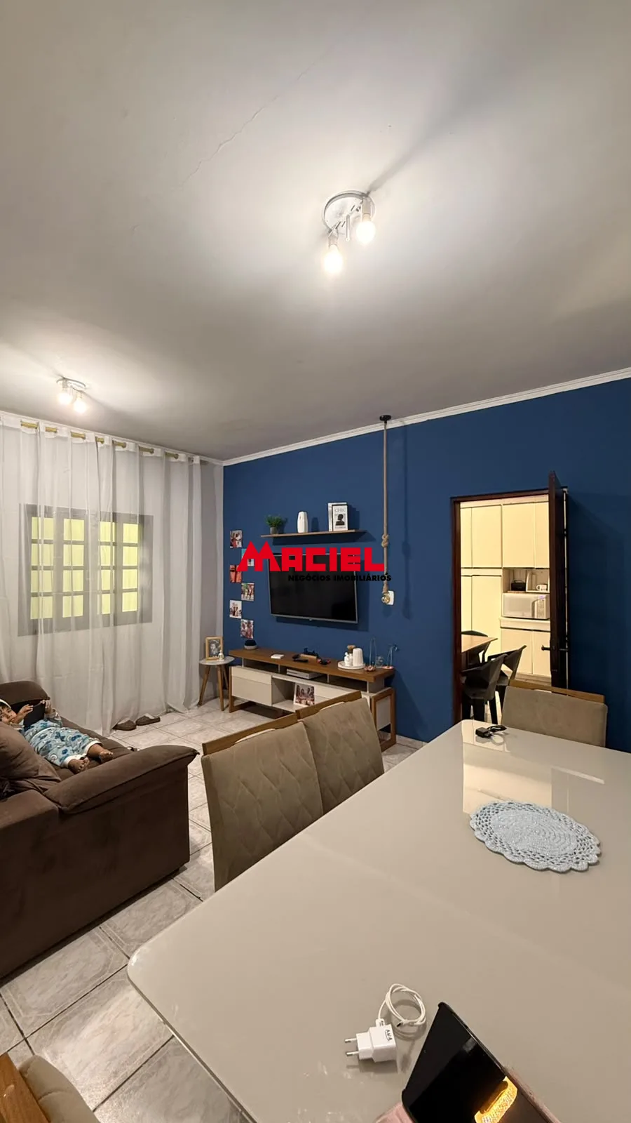 Comprar Casa / Padr&atilde;o em S&atilde;o Jos&eacute; dos Campos R$ 750.000,00 - Foto 4