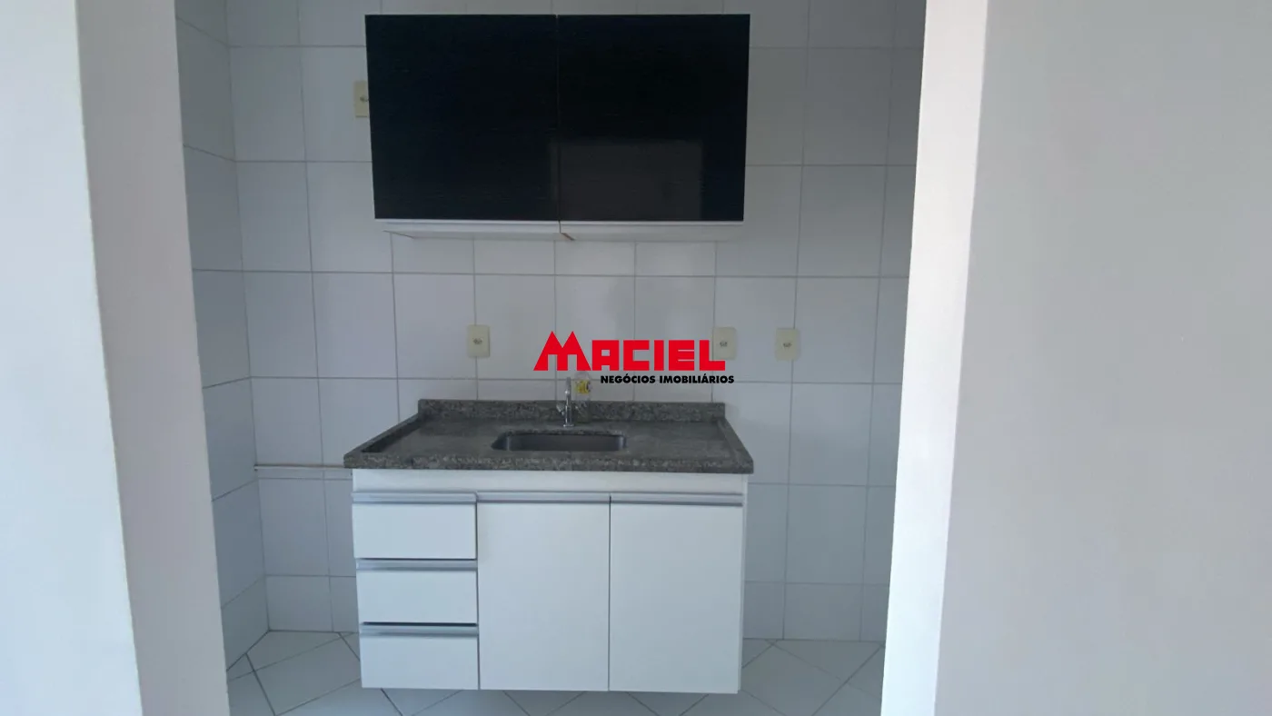 Alugar Apartamento / Padr&atilde;o em S&atilde;o Jos&eacute; dos Campos R$ 3.000,00 - Foto 10