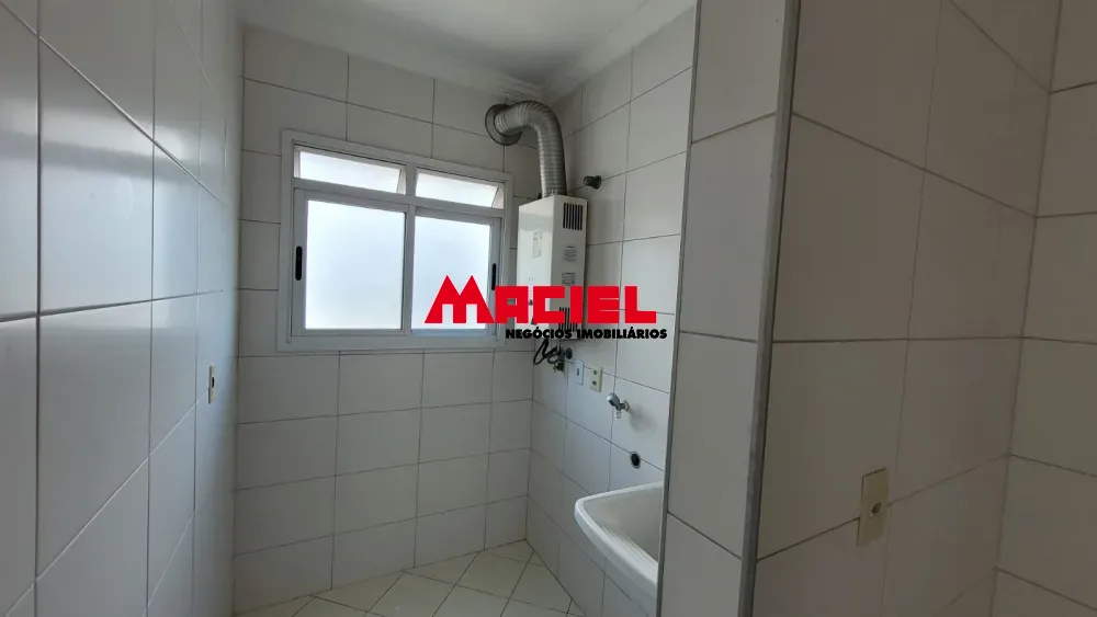 Alugar Apartamento / Padr&atilde;o em S&atilde;o Jos&eacute; dos Campos R$ 3.000,00 - Foto 10