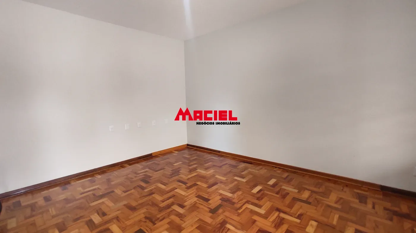 Alugar Casa / Padr&atilde;o em S&atilde;o Jos&eacute; dos Campos R$ 3.500,00 - Foto 5