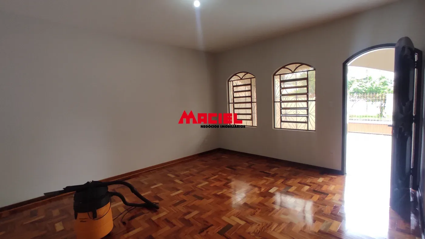 Alugar Casa / Padr&atilde;o em S&atilde;o Jos&eacute; dos Campos R$ 3.500,00 - Foto 6