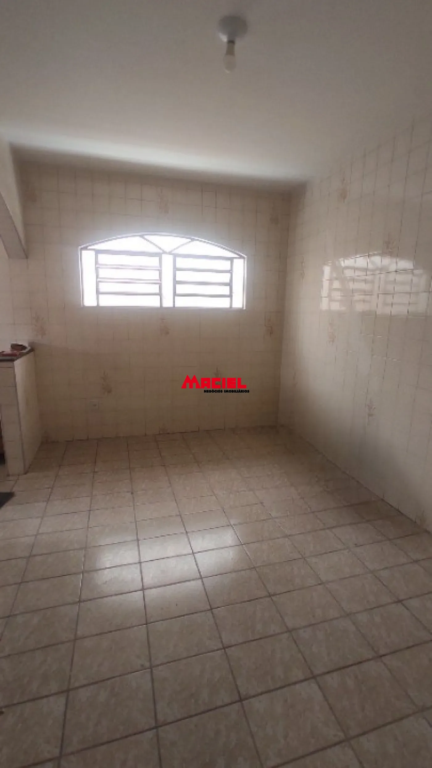 Alugar Casa / Padr&atilde;o em S&atilde;o Jos&eacute; dos Campos R$ 3.500,00 - Foto 17