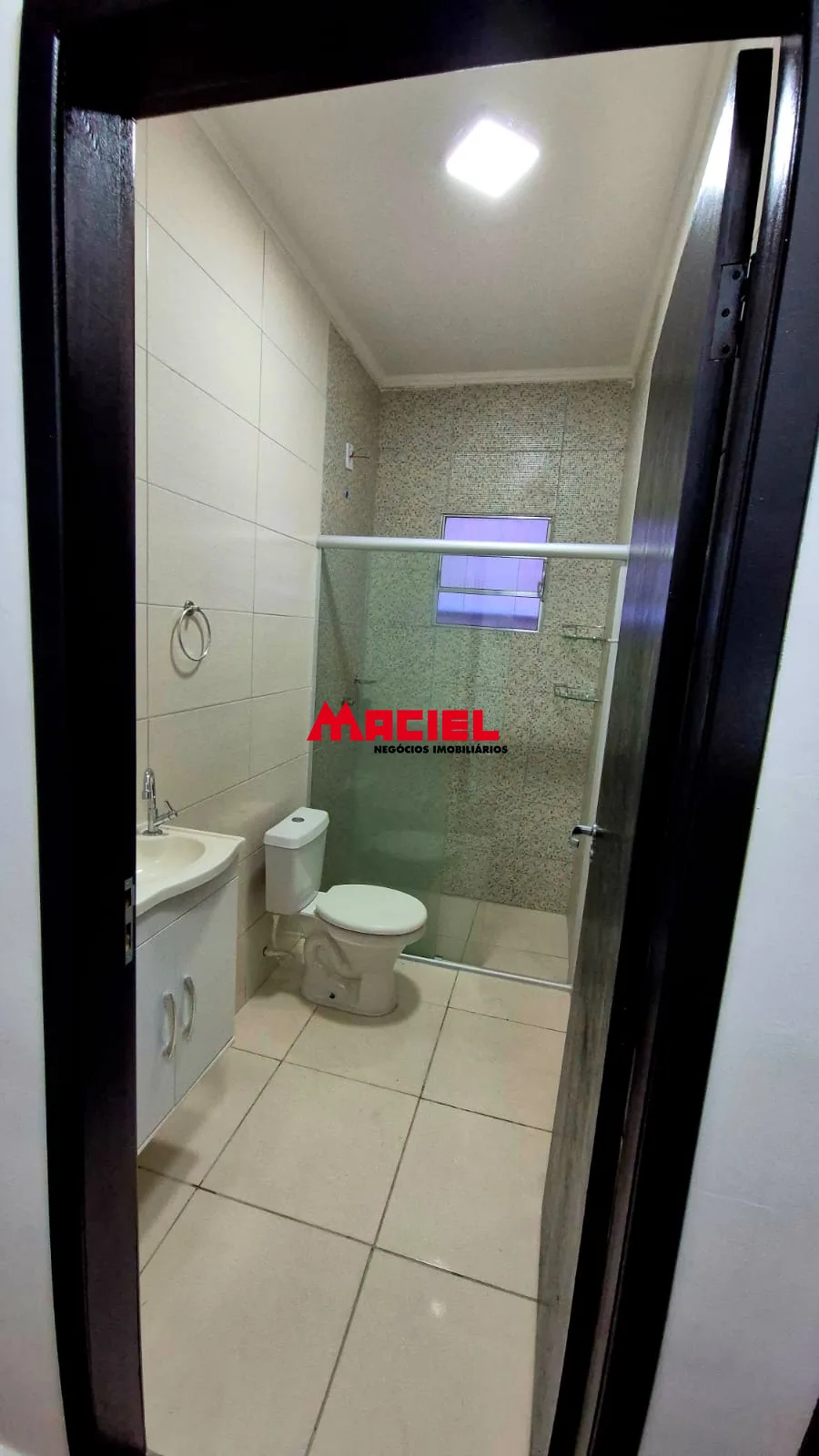 Comprar Casa / Padr&atilde;o em S&atilde;o Jos&eacute; dos Campos R$ 405.000,00 - Foto 5