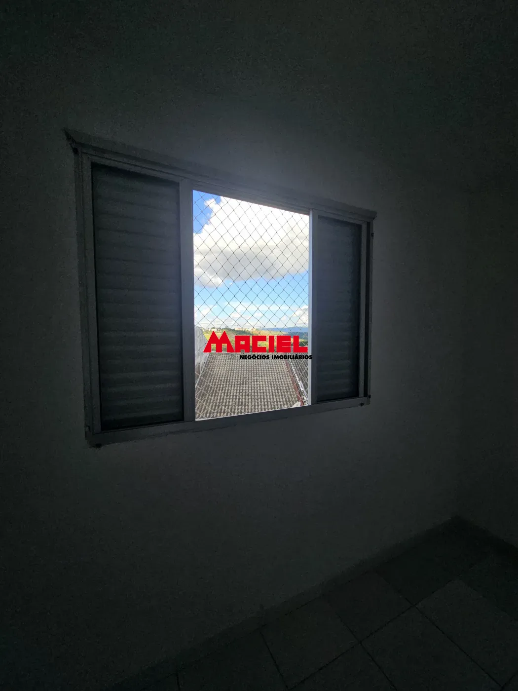 Alugar Apartamento / Padr&atilde;o em S&atilde;o Jos&eacute; dos Campos R$ 1.800,00 - Foto 6