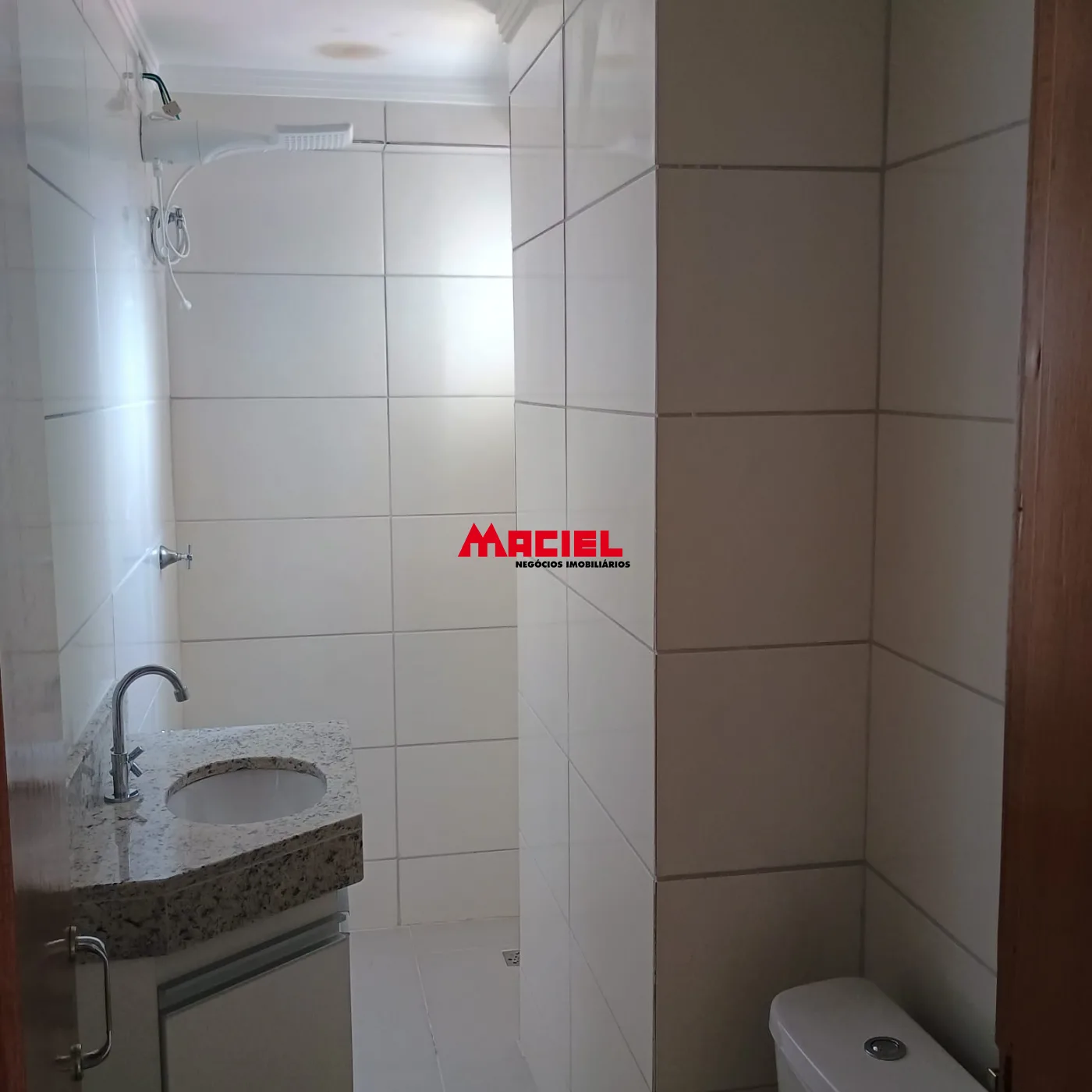 Alugar Apartamento / Padr&atilde;o em S&atilde;o Jos&eacute; dos Campos R$ 2.700,00 - Foto 8