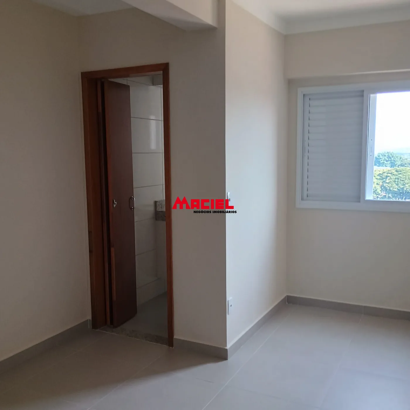 Alugar Apartamento / Padr&atilde;o em S&atilde;o Jos&eacute; dos Campos R$ 2.700,00 - Foto 17