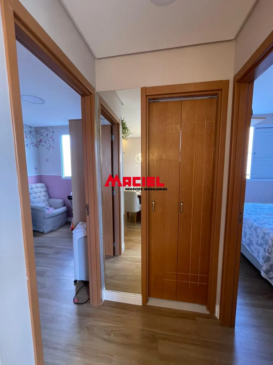 Alugar Apartamento / Padr&atilde;o em S&atilde;o Jos&eacute; dos Campos R$ 2.500,00 - Foto 8