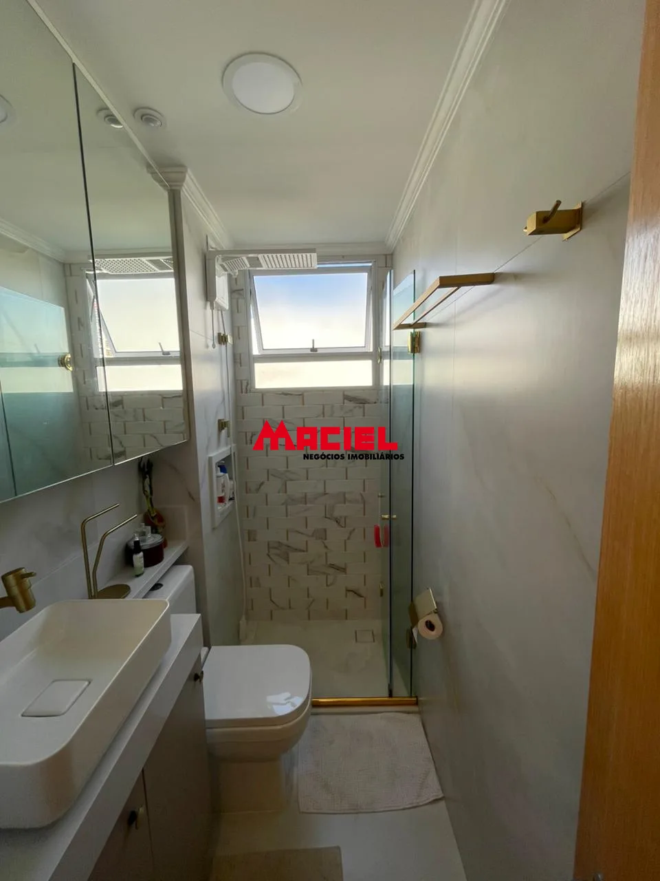 Alugar Apartamento / Padr&atilde;o em S&atilde;o Jos&eacute; dos Campos R$ 2.500,00 - Foto 11