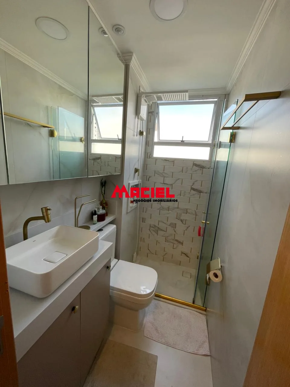 Alugar Apartamento / Padr&atilde;o em S&atilde;o Jos&eacute; dos Campos R$ 2.500,00 - Foto 21