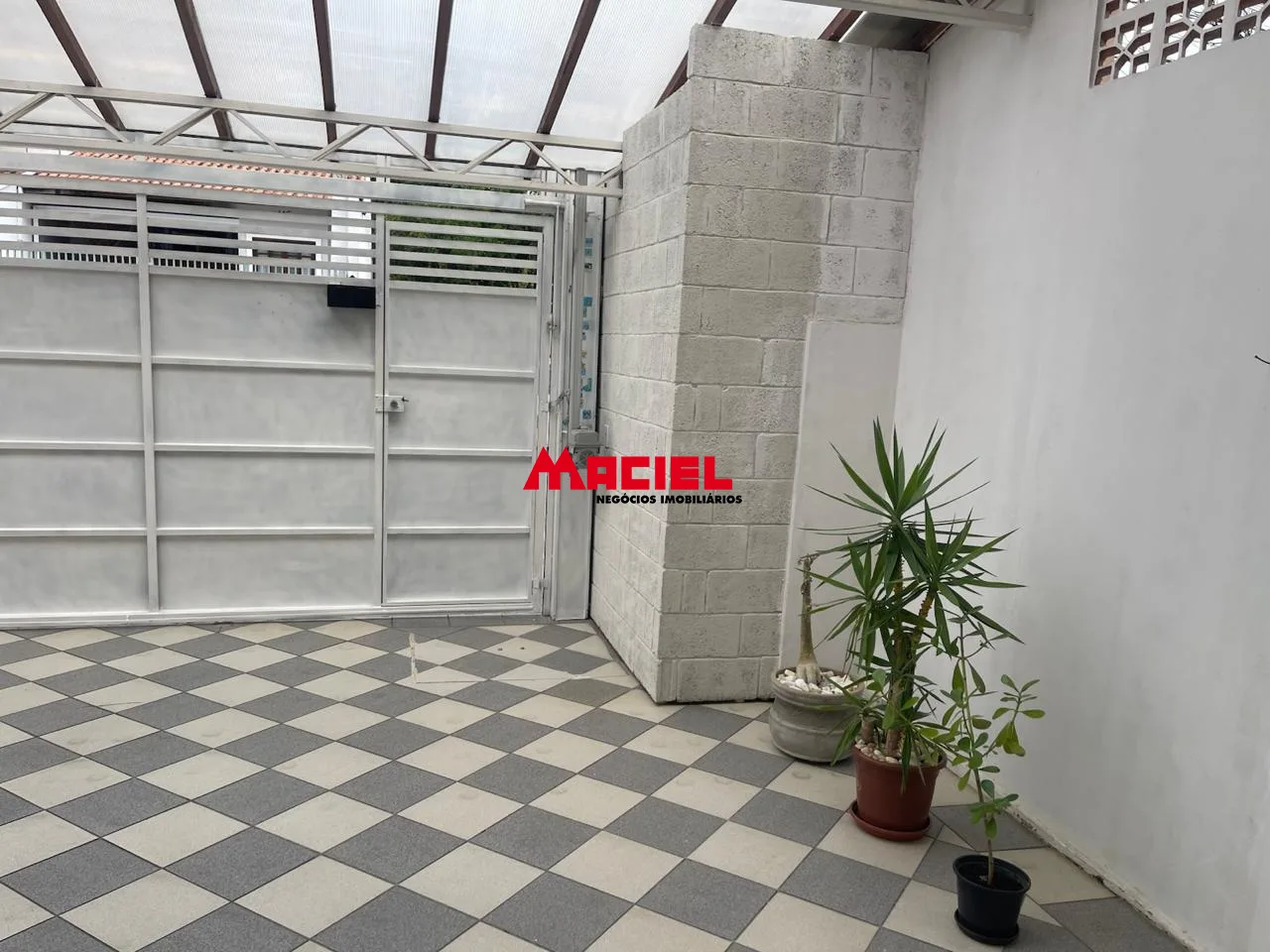 Alugar Casa / Sobrado em S&atilde;o Jos&eacute; dos Campos R$ 4.900,00 - Foto 3