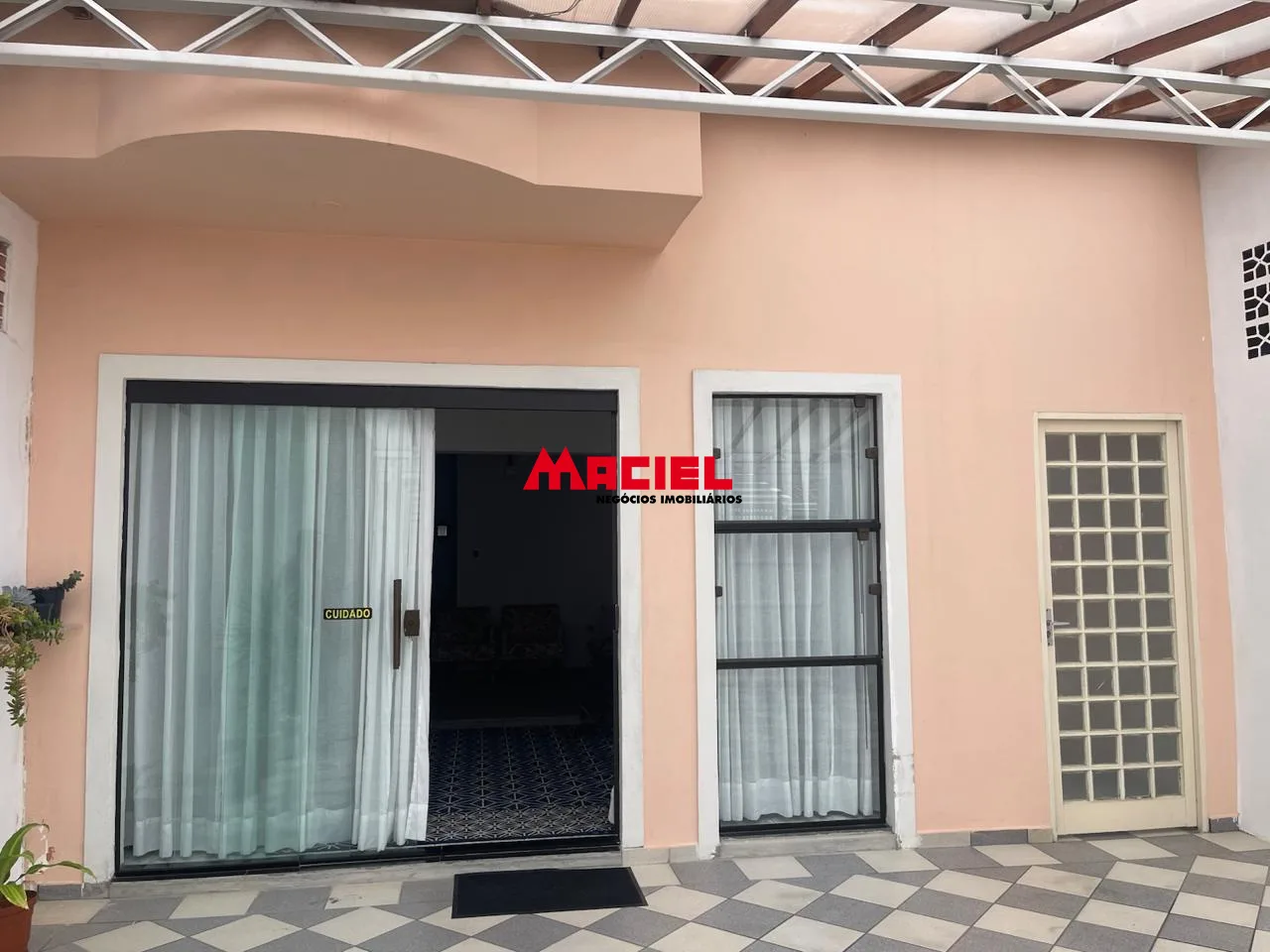 Alugar Casa / Sobrado em S&atilde;o Jos&eacute; dos Campos R$ 4.900,00 - Foto 5