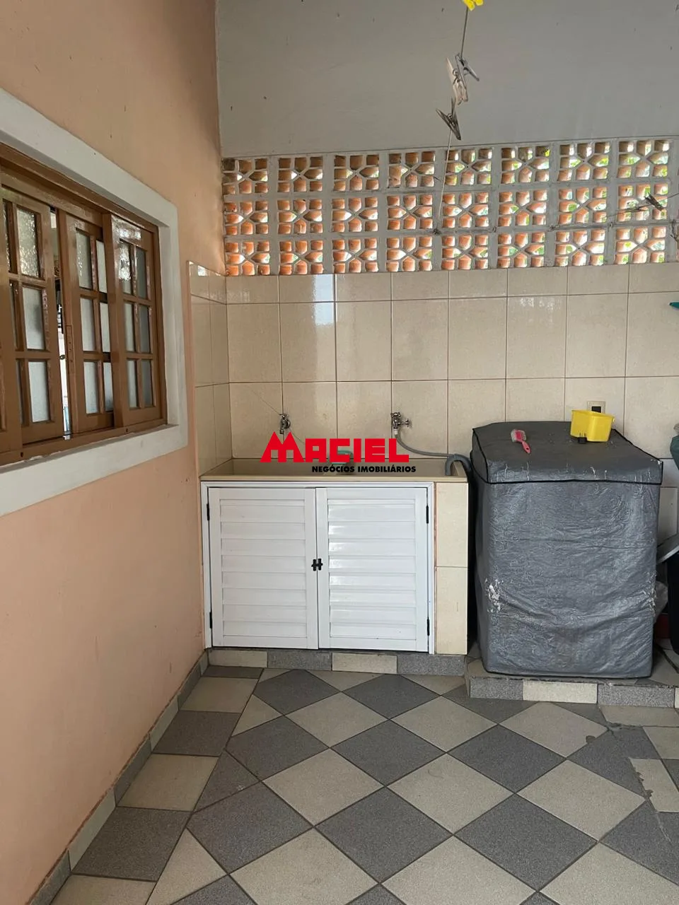Alugar Casa / Sobrado em S&atilde;o Jos&eacute; dos Campos R$ 4.900,00 - Foto 27