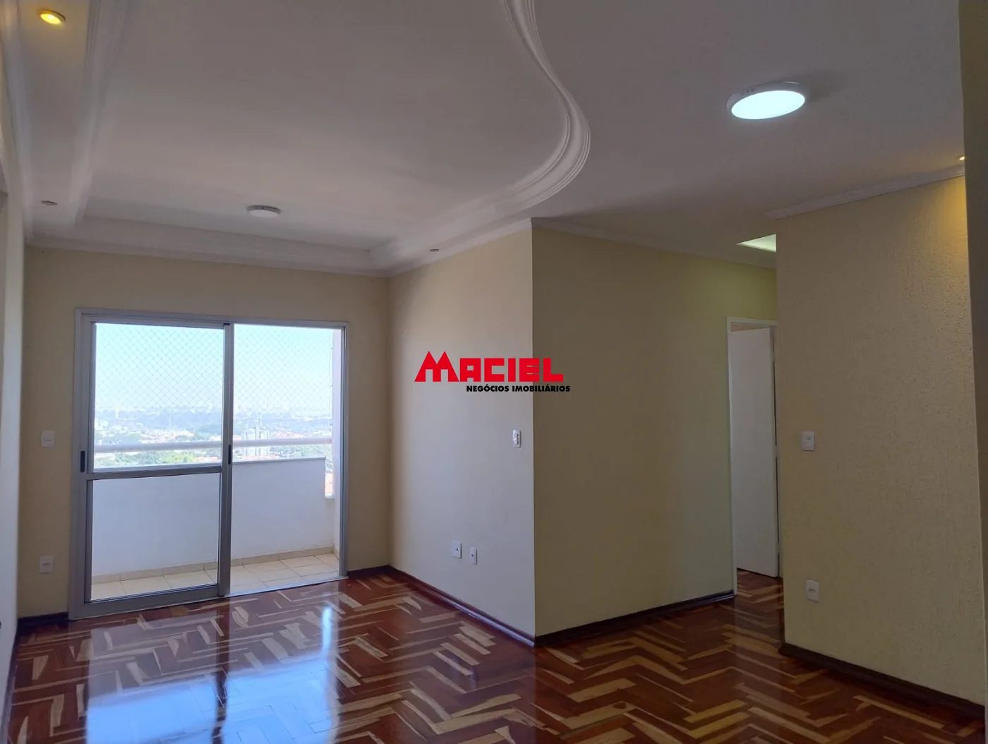 Alugar Apartamento / Padr&atilde;o em S&atilde;o Jos&eacute; dos Campos R$ 3.000,00 - Foto 1