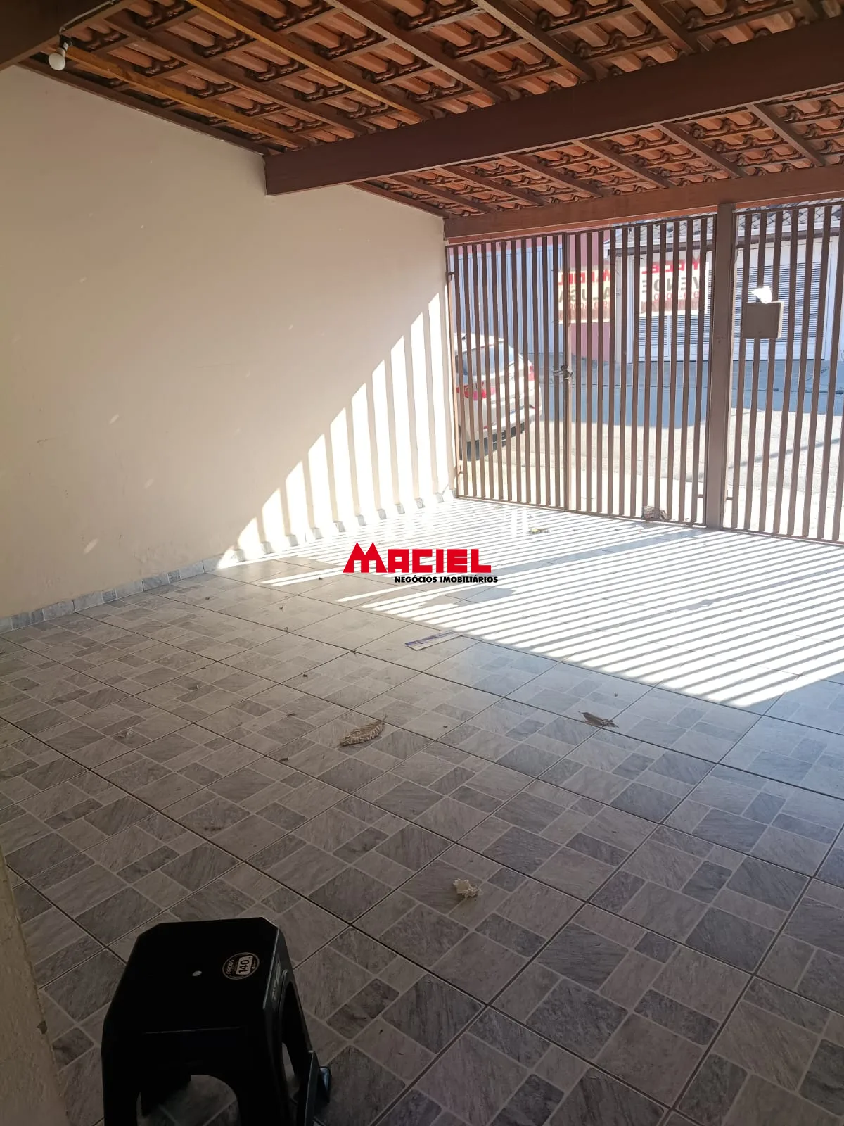Alugar Casa / Sobrado em S&atilde;o Jos&eacute; dos Campos R$ 3.350,00 - Foto 4