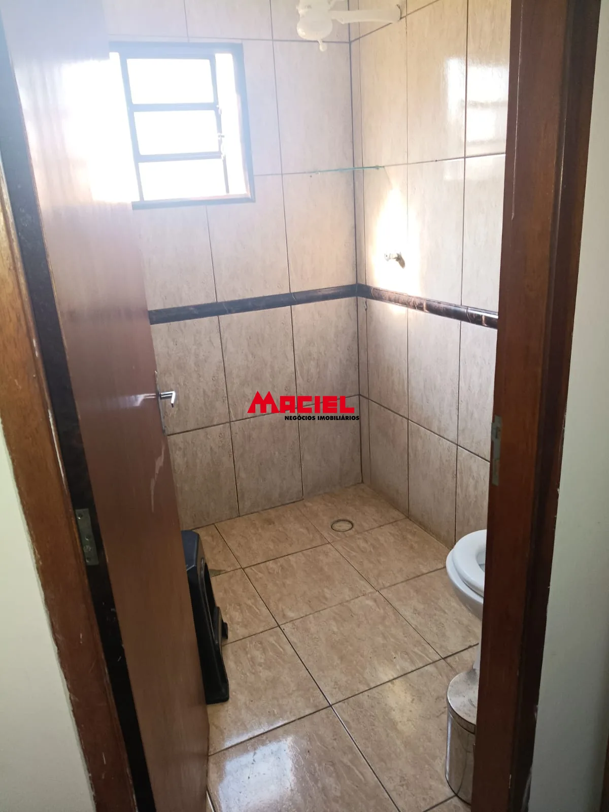 Alugar Casa / Sobrado em S&atilde;o Jos&eacute; dos Campos R$ 3.350,00 - Foto 5