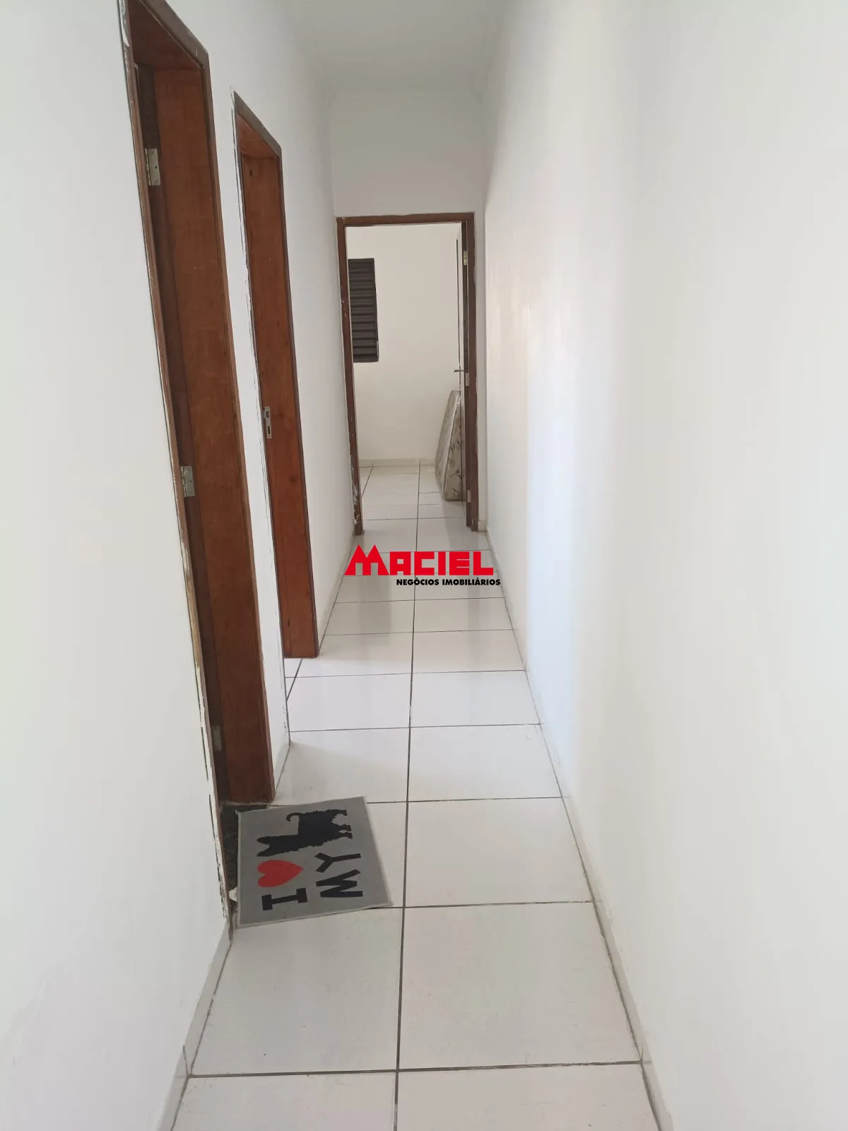 Alugar Casa / Sobrado em S&atilde;o Jos&eacute; dos Campos R$ 3.350,00 - Foto 13