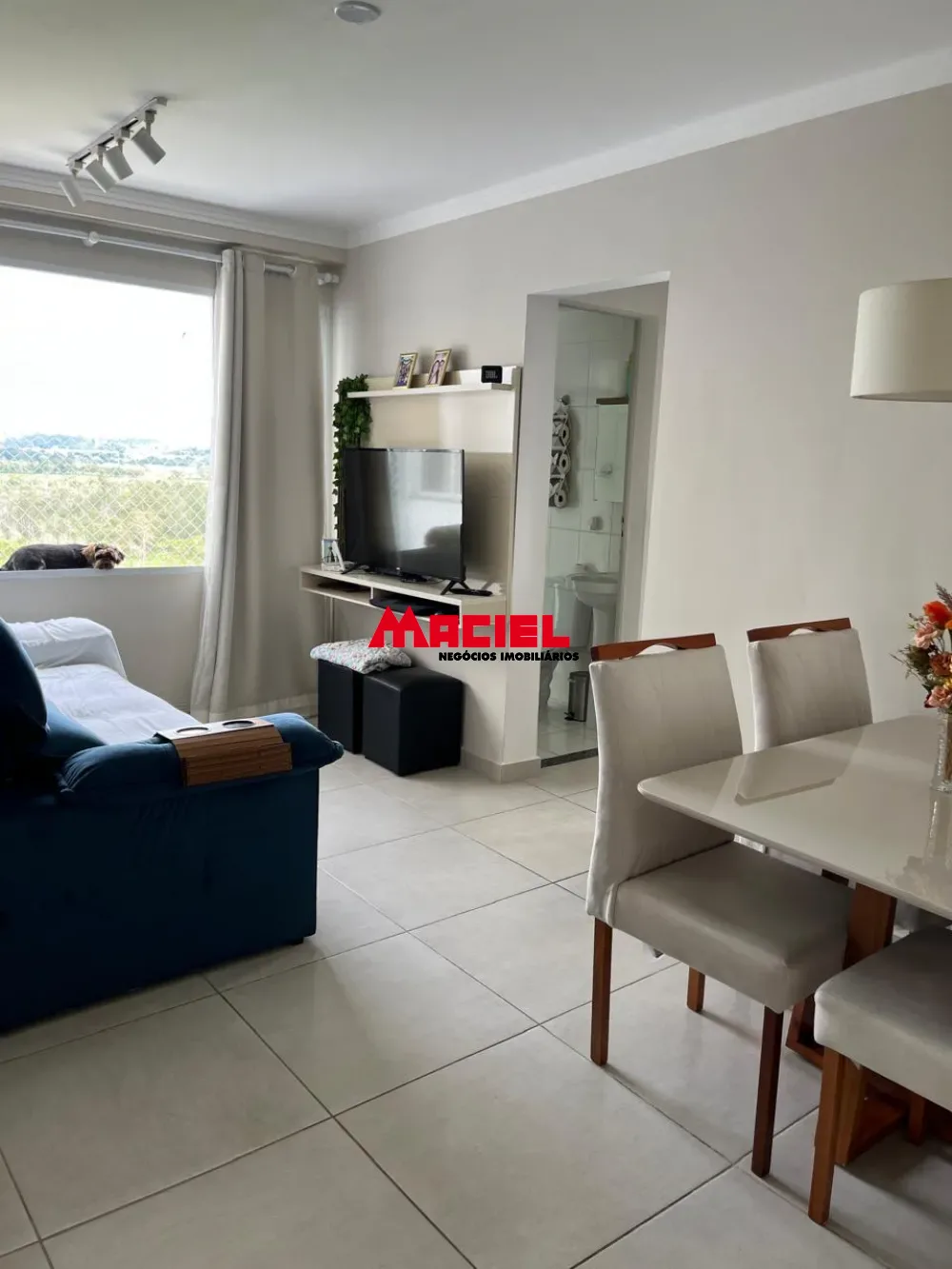 Comprar Apartamento / Padr&atilde;o em S&atilde;o Jos&eacute; dos Campos R$ 300.000,00 - Foto 2