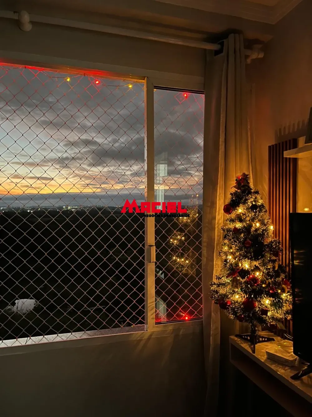 Comprar Apartamento / Padr&atilde;o em S&atilde;o Jos&eacute; dos Campos R$ 300.000,00 - Foto 5