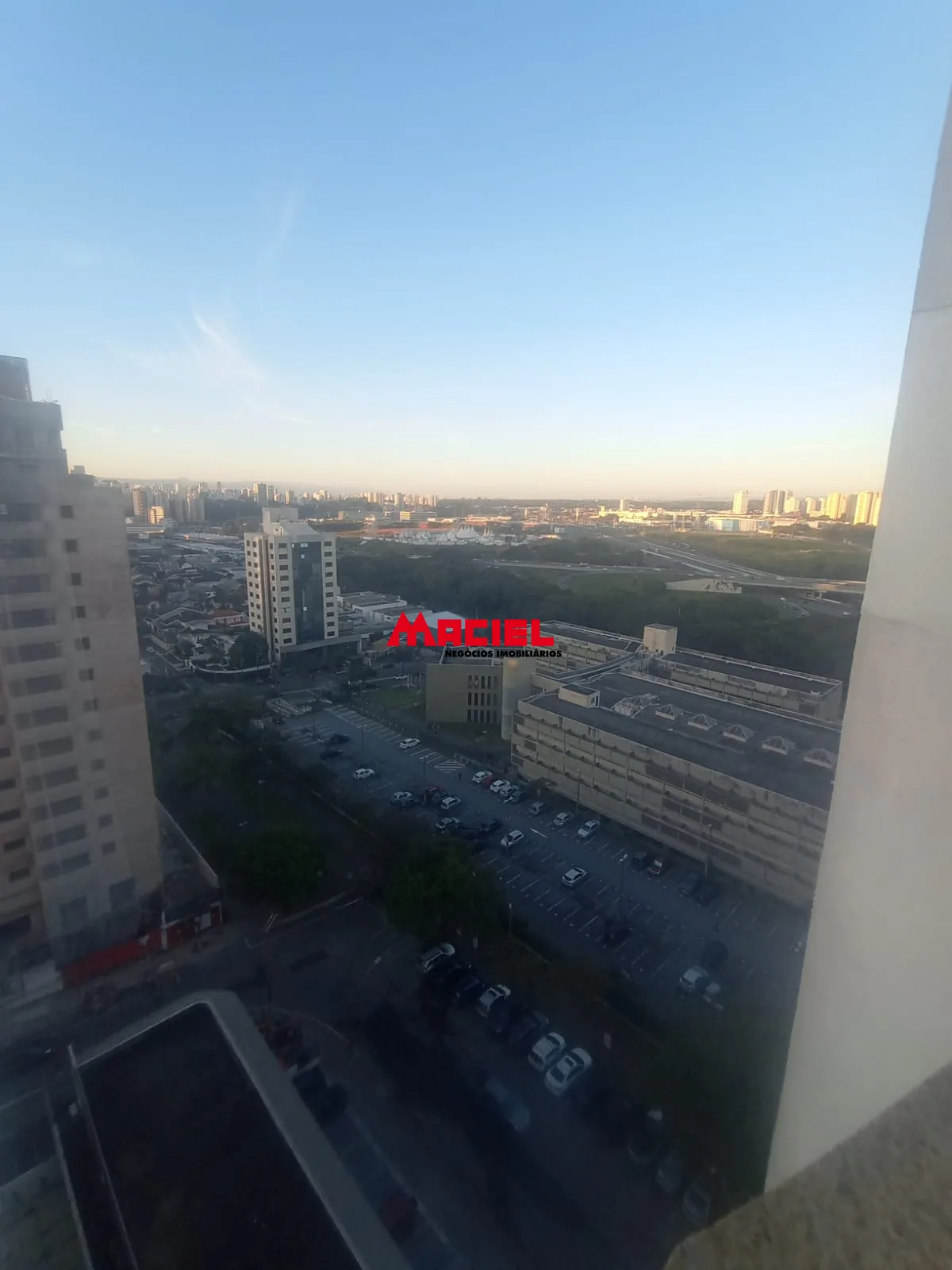 Comprar Apartamento / Padr&atilde;o em S&atilde;o Jos&eacute; dos Campos R$ 585.000,00 - Foto 2