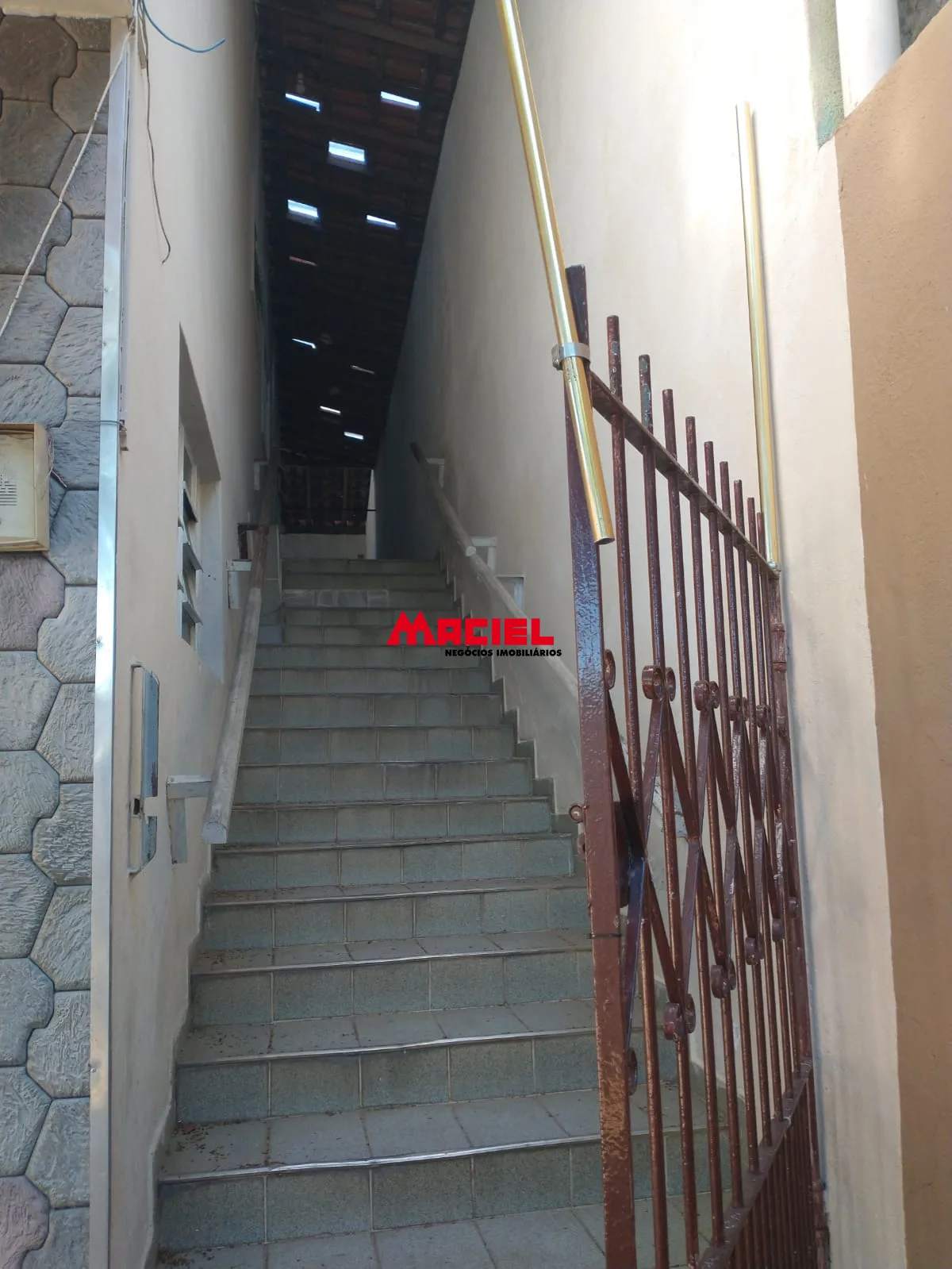 Alugar Casa / Sobrado em S&atilde;o Jos&eacute; dos Campos R$ 2.600,00 - Foto 3