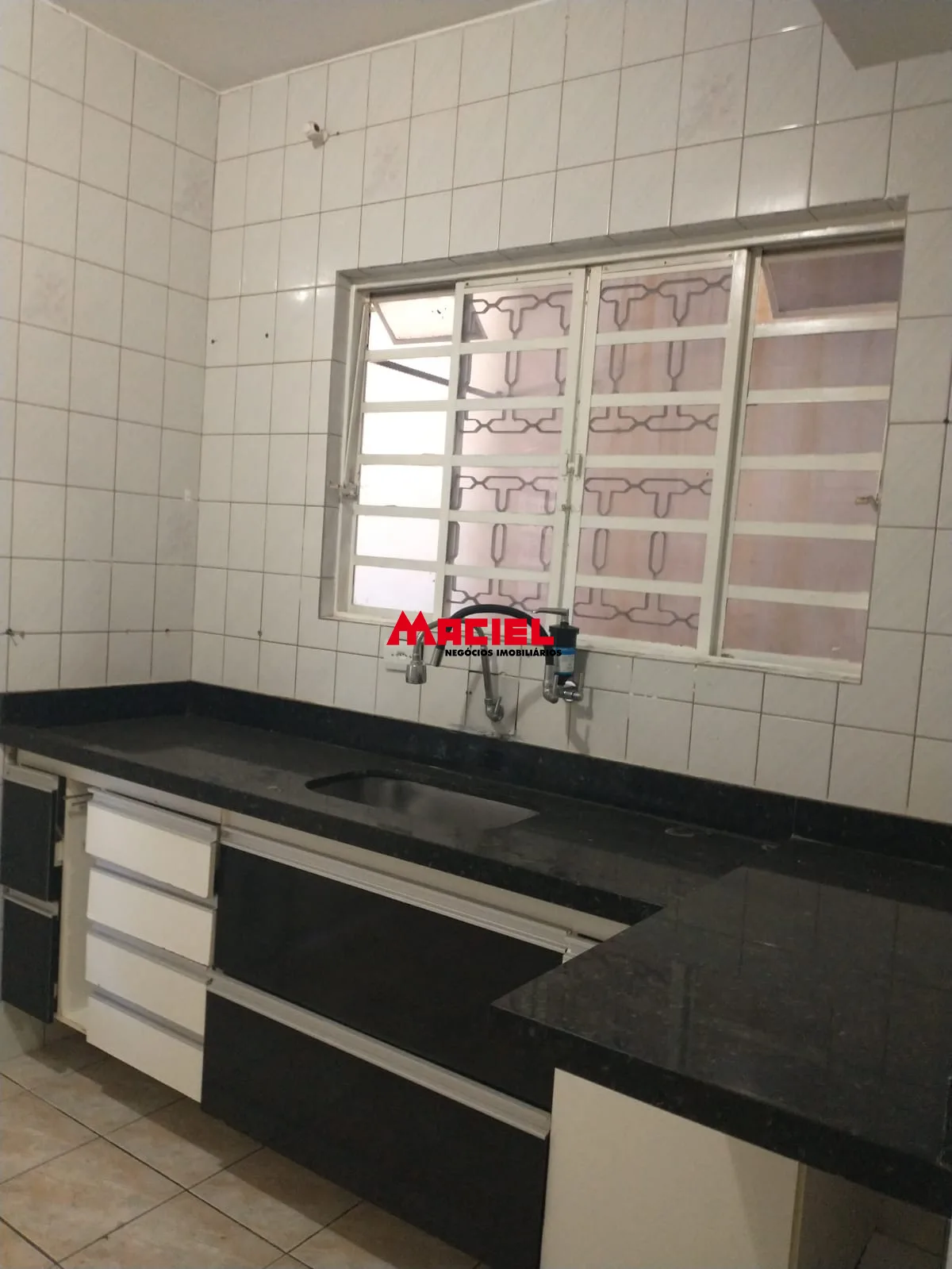 Alugar Casa / Sobrado em S&atilde;o Jos&eacute; dos Campos R$ 2.600,00 - Foto 12
