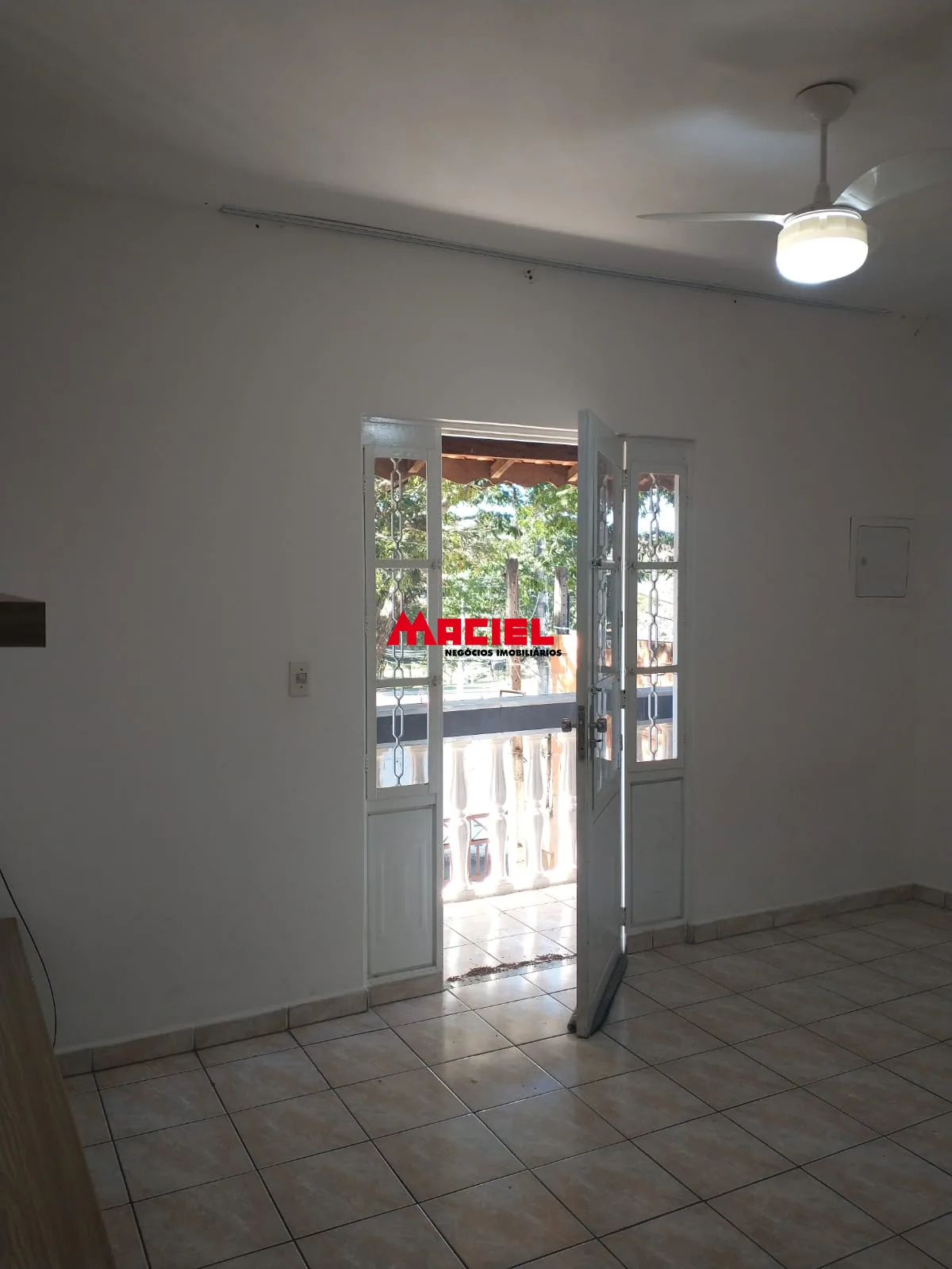 Alugar Casa / Sobrado em S&atilde;o Jos&eacute; dos Campos R$ 2.600,00 - Foto 18