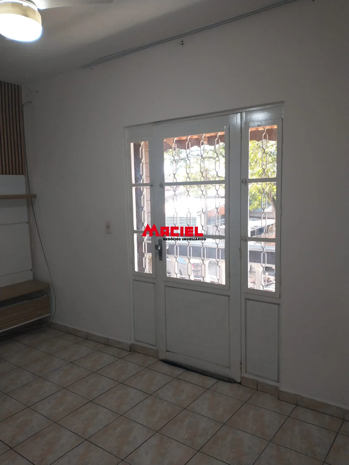 Alugar Casa / Sobrado em S&atilde;o Jos&eacute; dos Campos R$ 2.600,00 - Foto 19