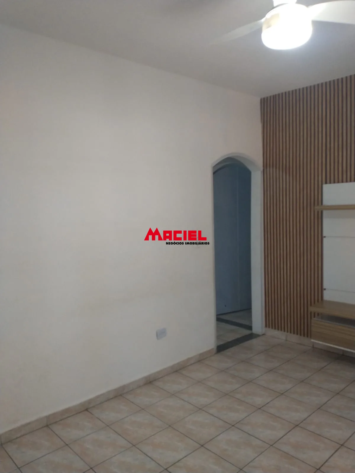 Alugar Casa / Sobrado em S&atilde;o Jos&eacute; dos Campos R$ 2.600,00 - Foto 20